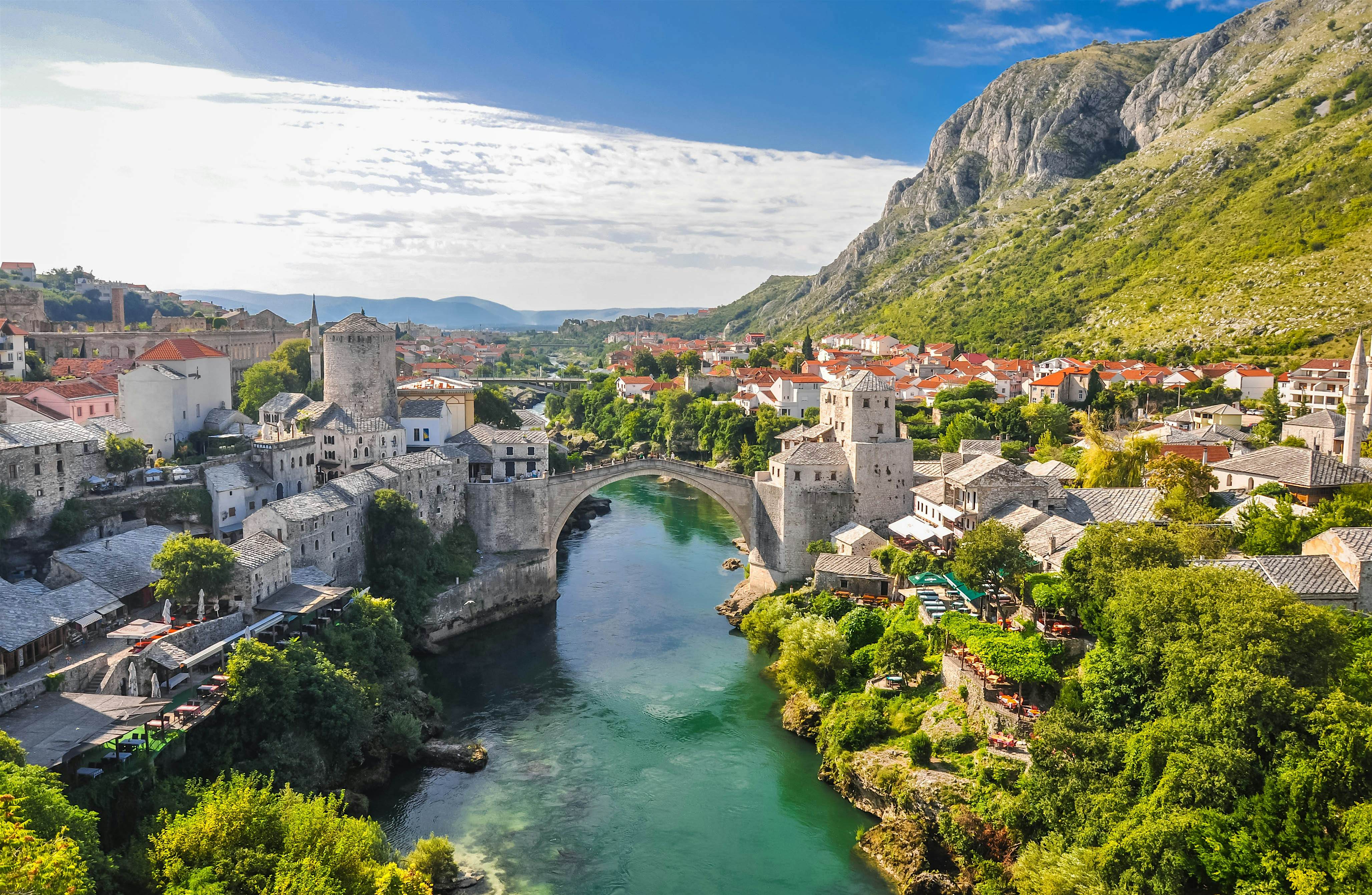 Aydın Çıkışlı Otobüslü Balkan Turu ile Farklı Kültürleri Keşfedin