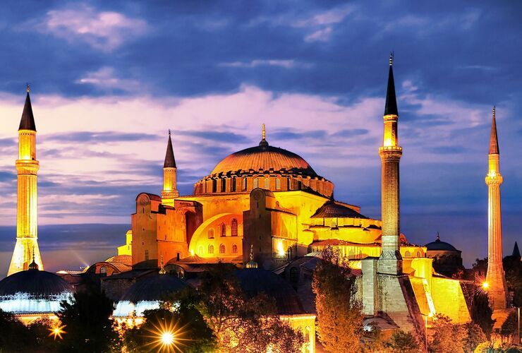 İSTANBUL 