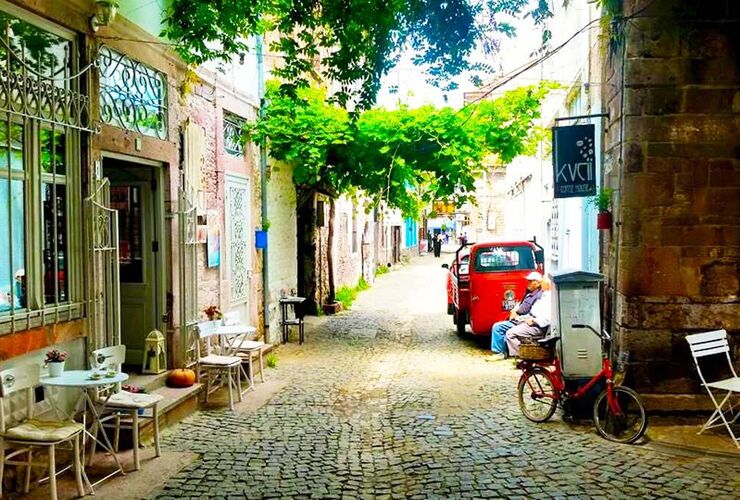 Kuşadası Çıkışlı Kazdağları-Ayvalık Turu