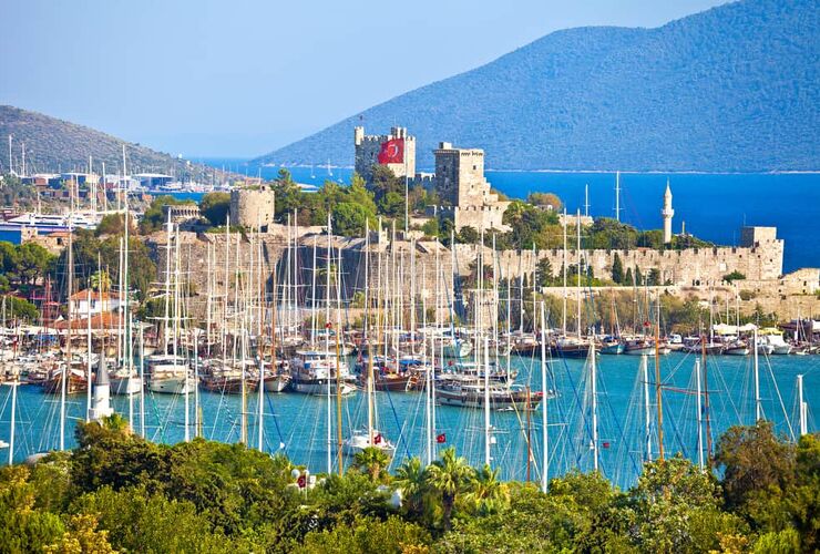 Kuşadası Çıkışlı Bodrum Turu