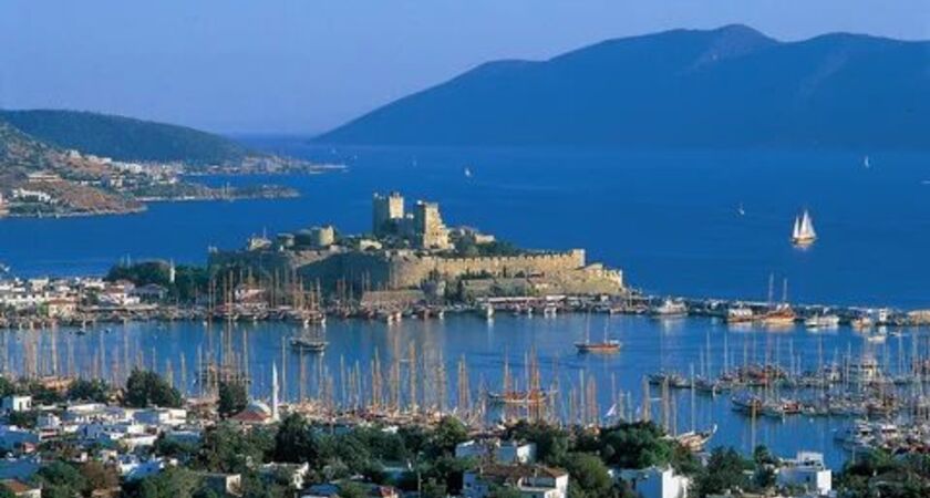 Kuşadası Çıkışlı Bodrum Turu