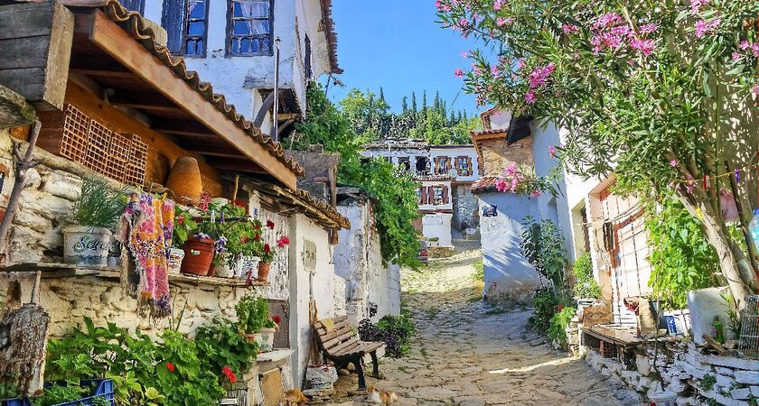 Kuşadası Çıkışlı Şirince Turu